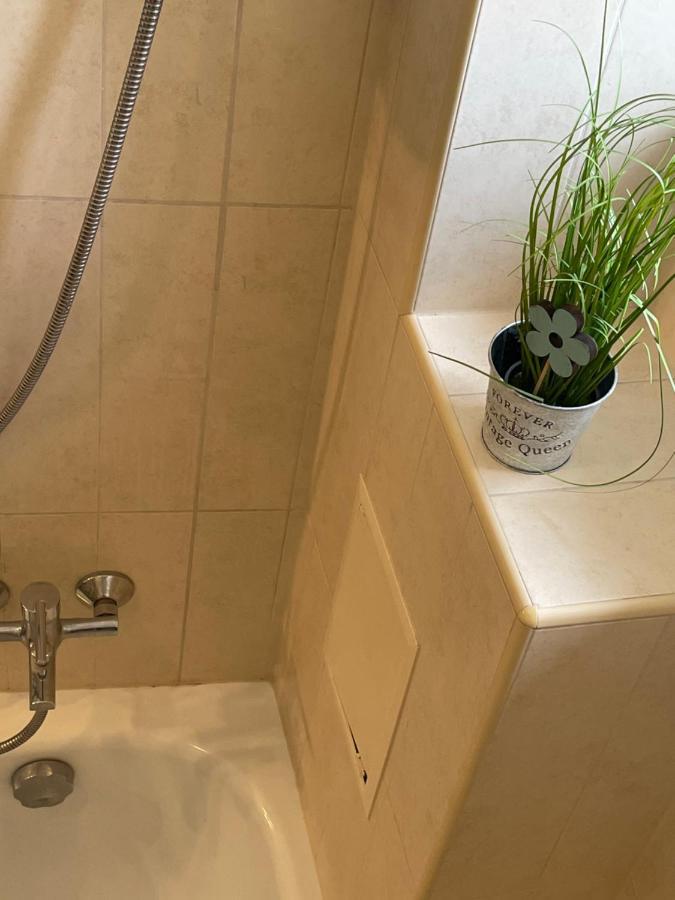 Magnolia Apartman Gyor Ngoại thất bức ảnh
